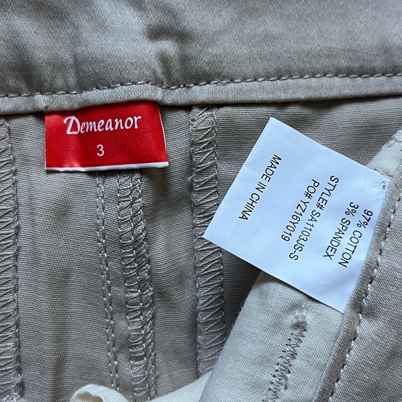 Demeanor Beige Women Shorts - Picture 7 of 7